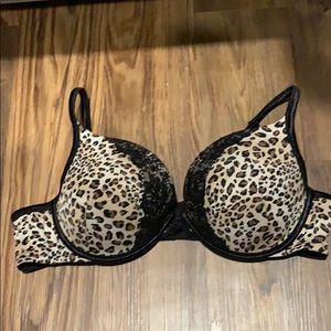 Leopard bra